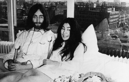 Lennon and new wife Yoko Ono at first bed-in, staged at Amsterdam Hilton (Photo: Getty Images)